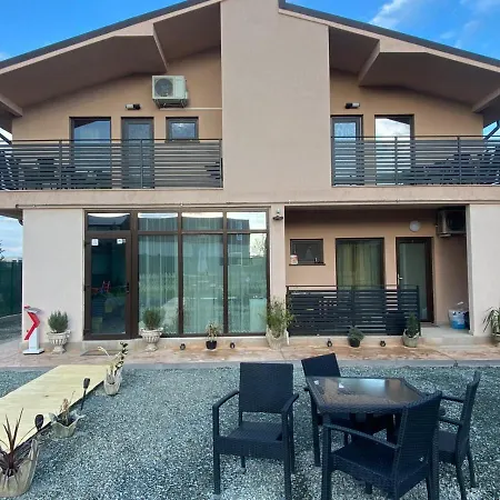 Casa Luxury 3*