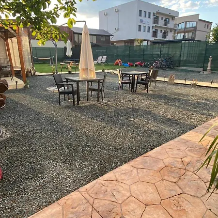 Guest house Casa Luxury 3*